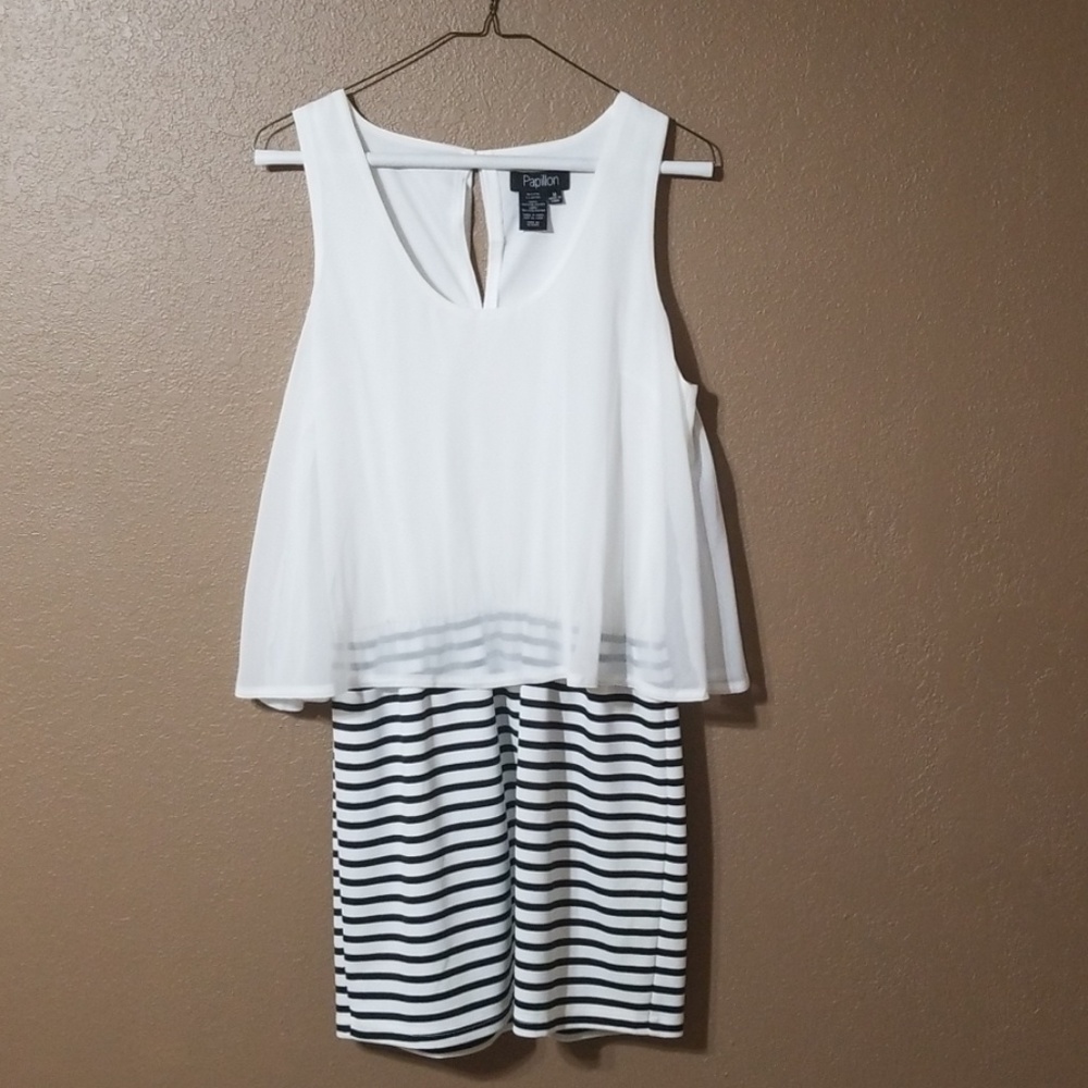 White bodycon dress